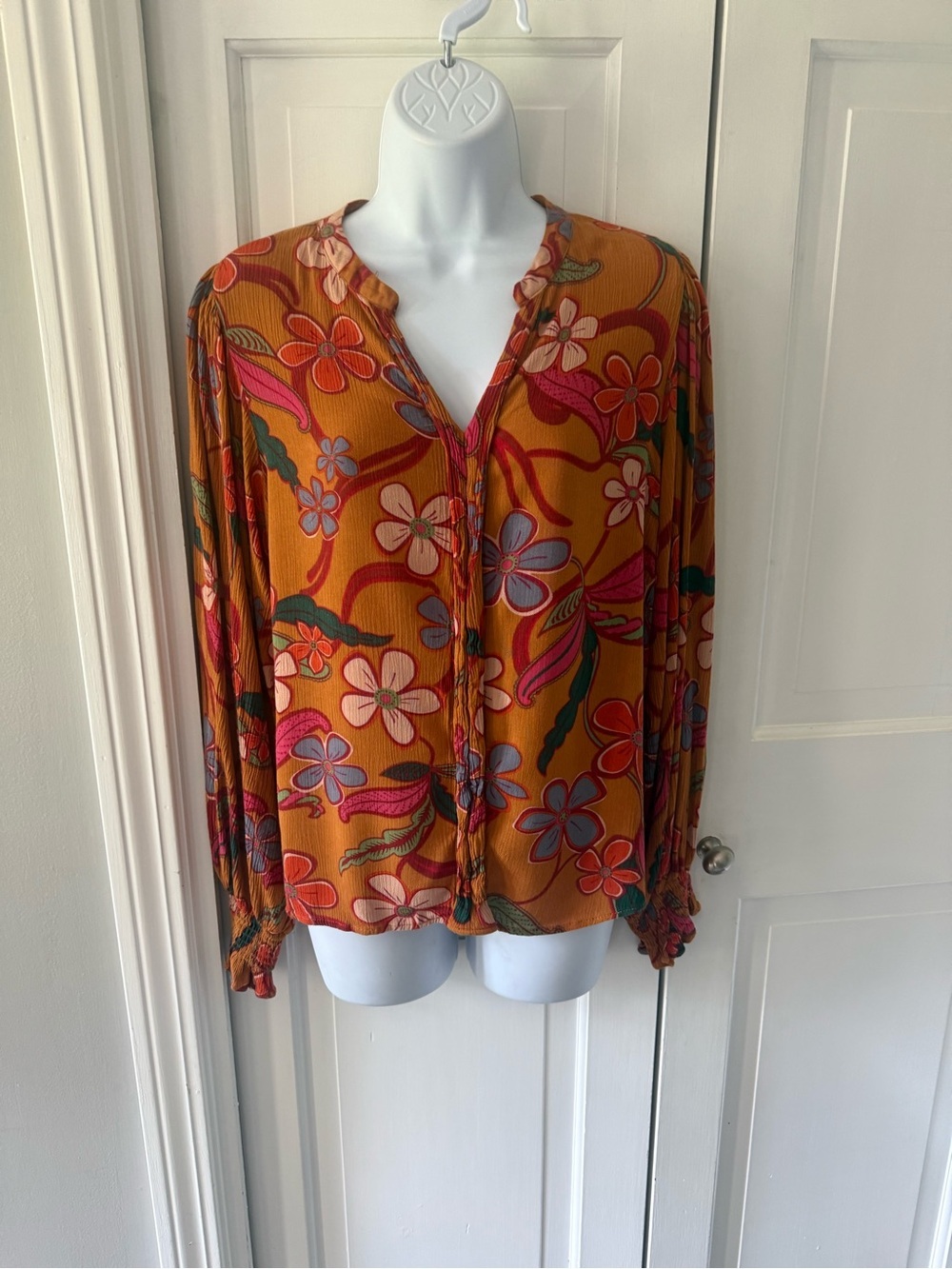 Easel Rust Floral Button-Front V-Neck Blouse